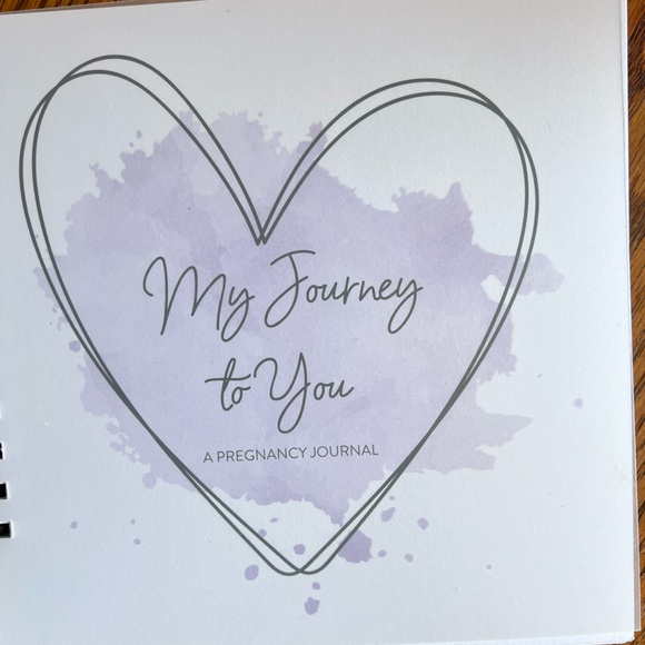 Pregnancy Journal with Purple Heart Design - Picture 1 of 6